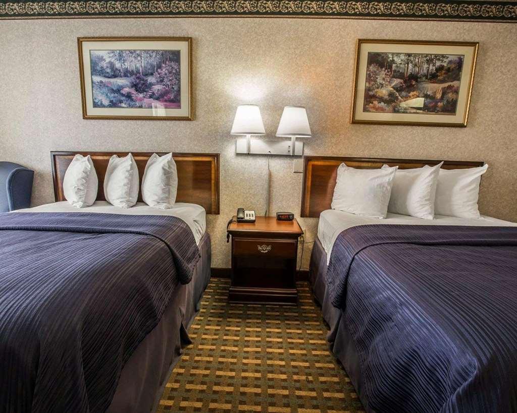 Motel Econo Lodge Inn And Suites - Pilot Mountain Pilot Mountain