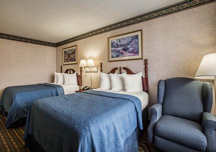 Econo Lodge Inn And Suites - Pilot Mountain Motel Pilot Mountain