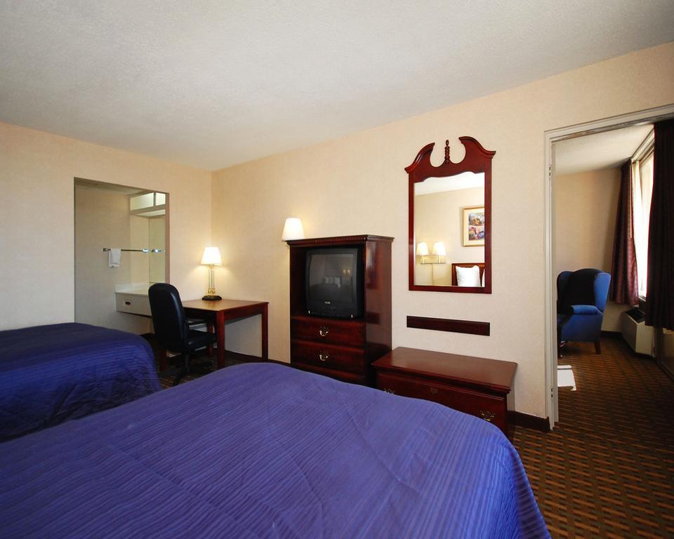 Motel Econo And - 2*